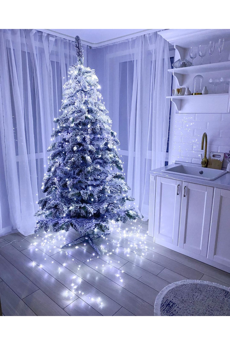 Гирлянда пучок 10 нитей по 3 метра 300 Led Гирлянда пучок 10 нитей по 3 метра 300 Led