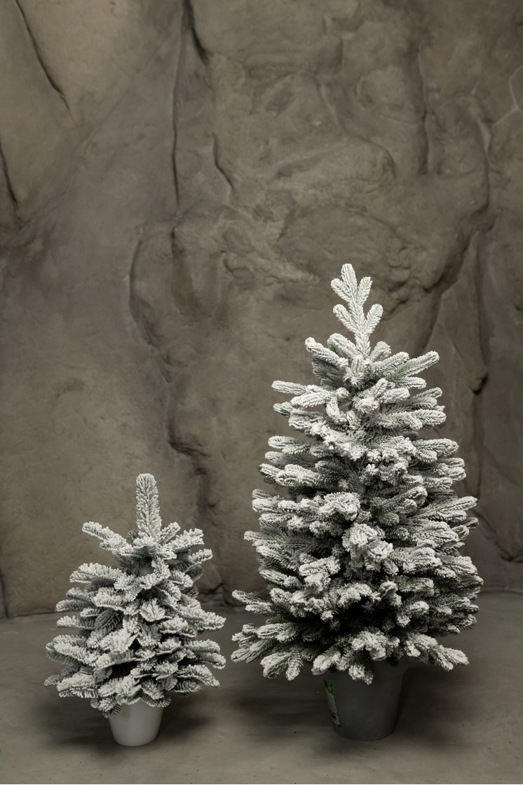 Искусственная литая елка в горшке 1м заснеженная Искусственная литая елка в горшке 1м заснеженная